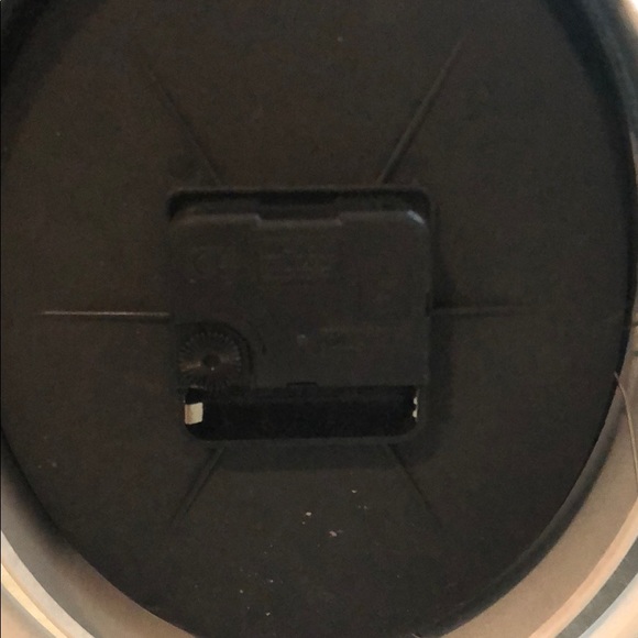 Clock - Picture 5 of 5